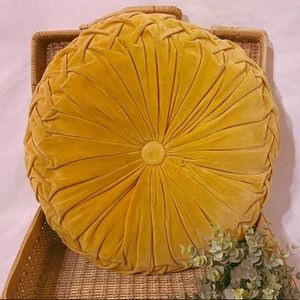 Velvet Mustard Round Tufted Throw Pillow